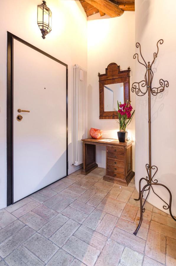 Altabella Panoramic Tower Apartment *