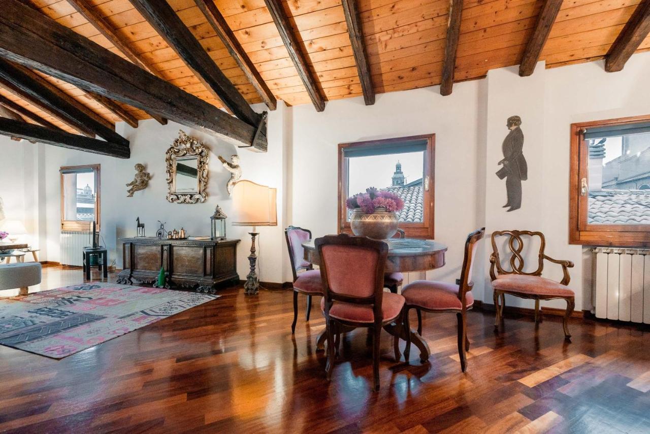 Apartamento Realkasa Azeglio Bolonha