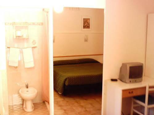 Hotel San Vitale *
