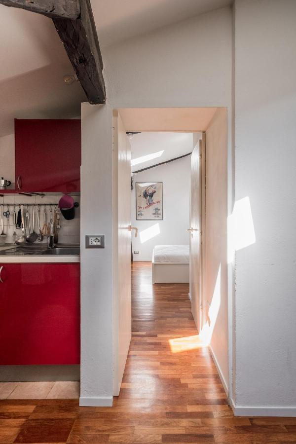 Apartamento La Mansarda Di Via Zamboni By Wonderful Italy Bolonha