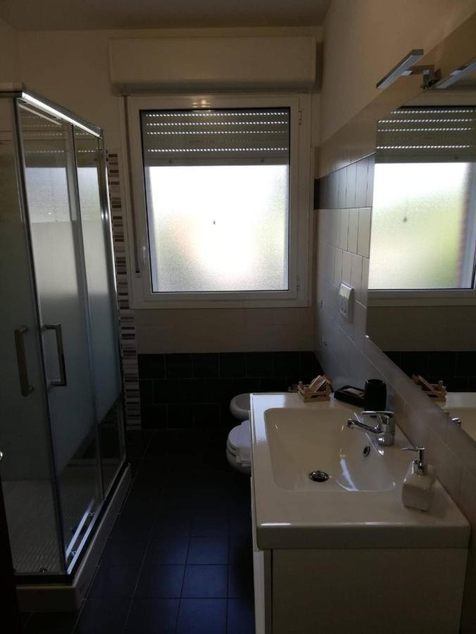 Parri 33 Fiera 4+1 Guest Parking On Demand Apartment