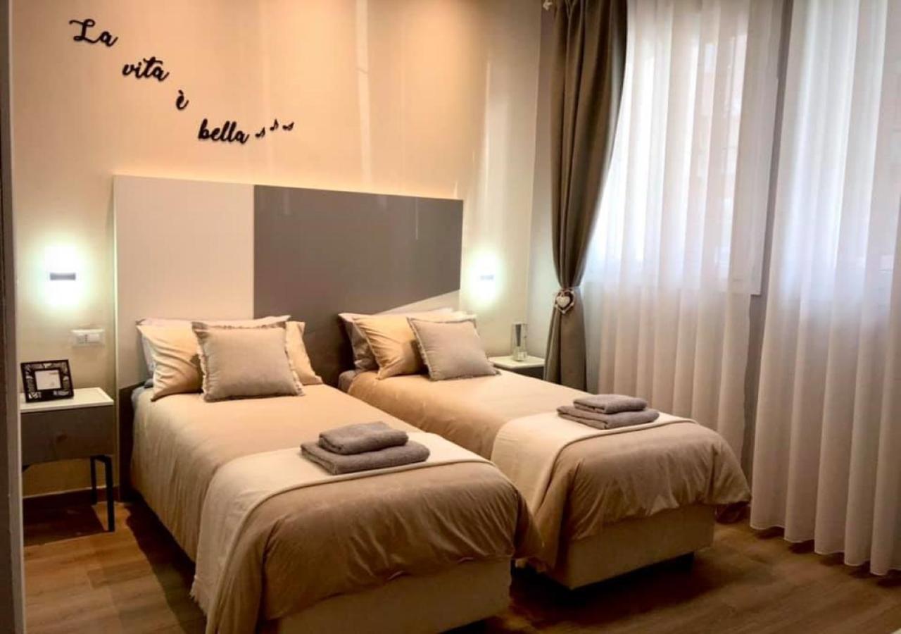 Sweet 2 Guest house *