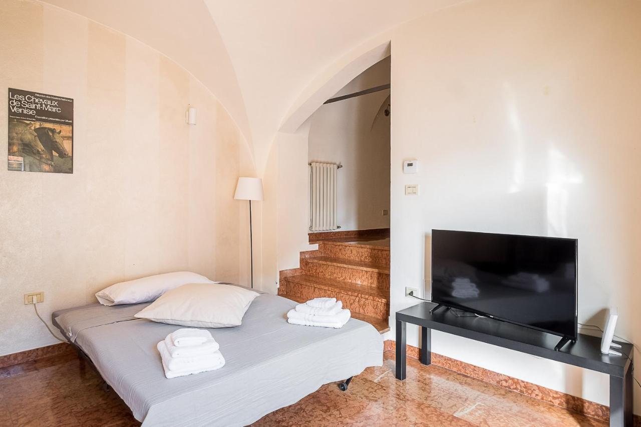 A Due Passi Dalle Torri By Wonderful Italy Bologna