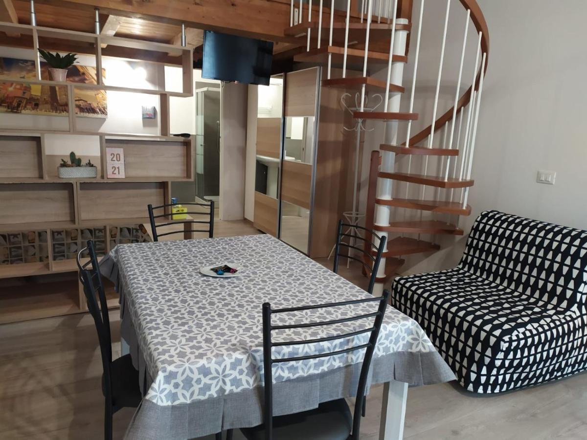 Bolognaholidayhome Signorini Giardino E Posto Auto Appartamento