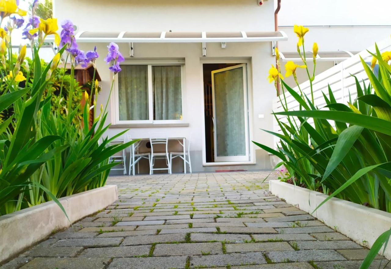 Bolognaholidayhome Signorini Giardino E Posto Auto Appartamento