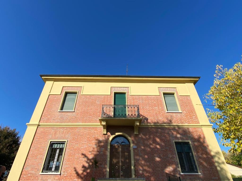 Daro * Bologna