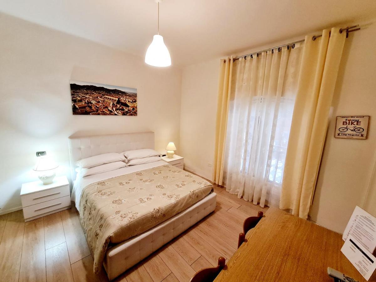 Nel Sole Monolocale Apartment *