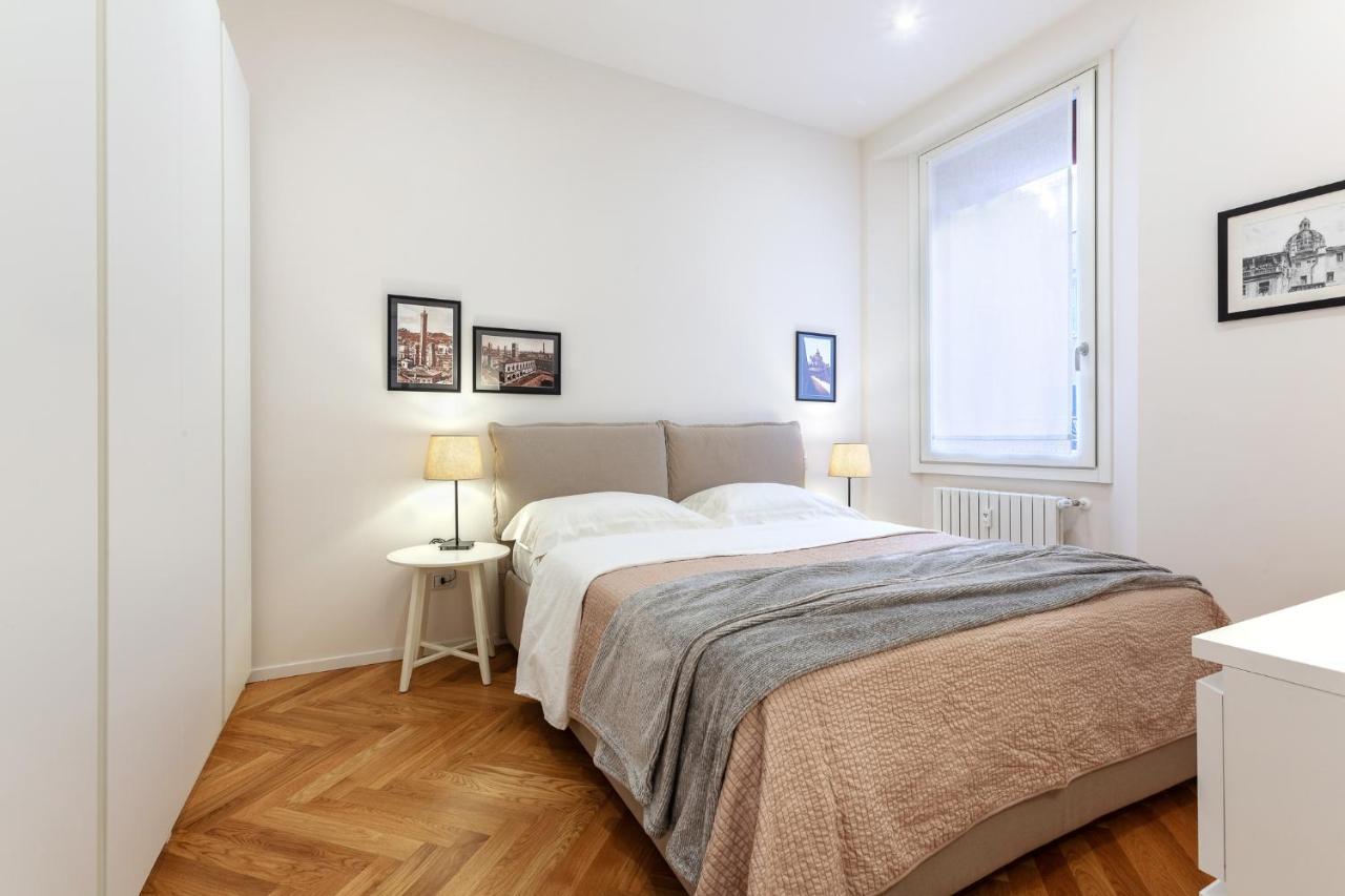 Piazza Del Nettuno Apartment *