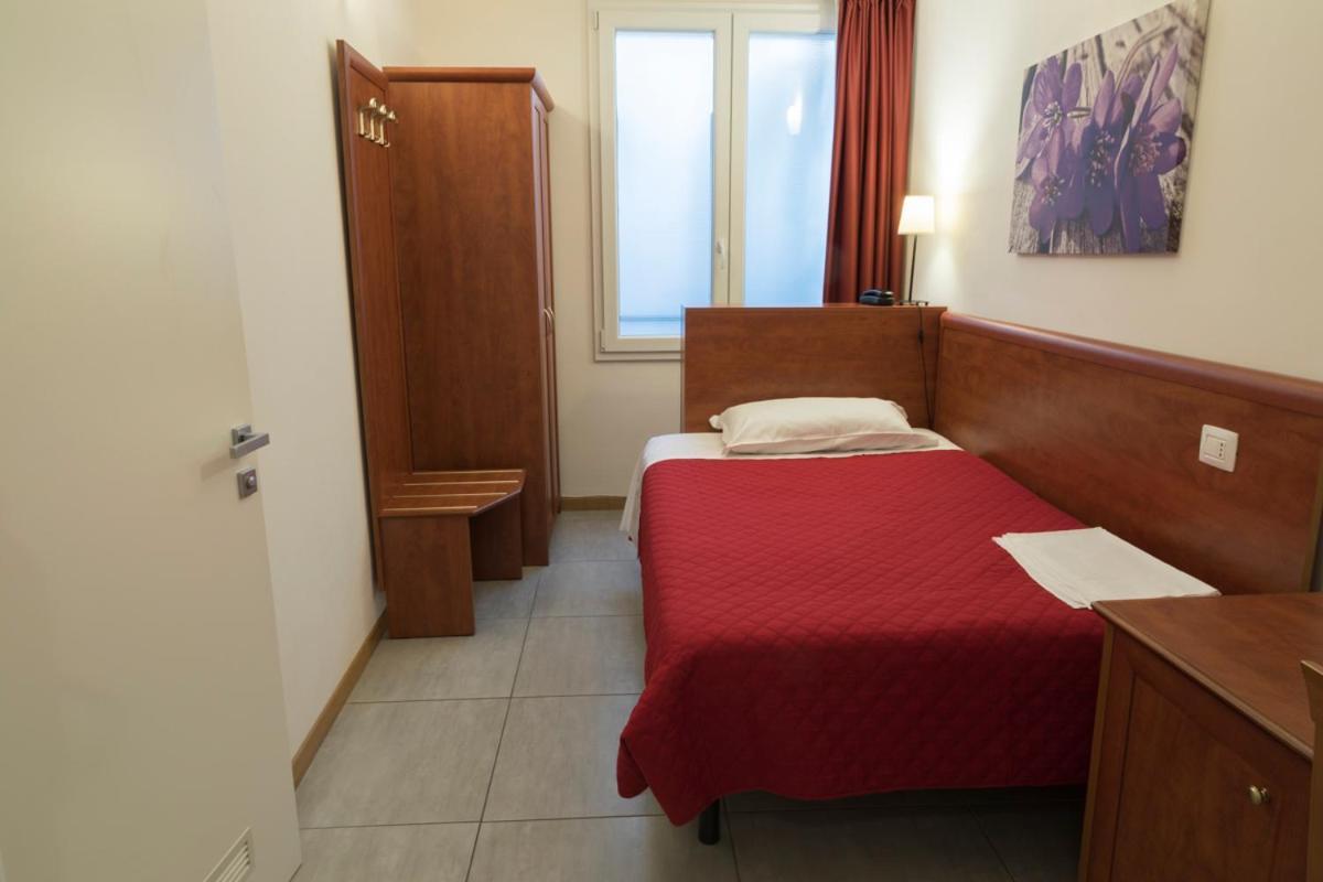 Hotel Buon Centro - - Self Check-in