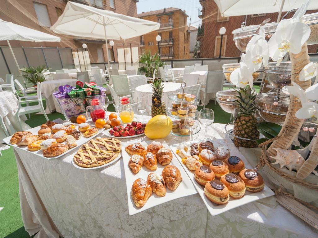 Elite Hotel 4*