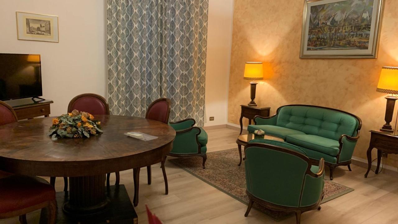 Hotel Roma