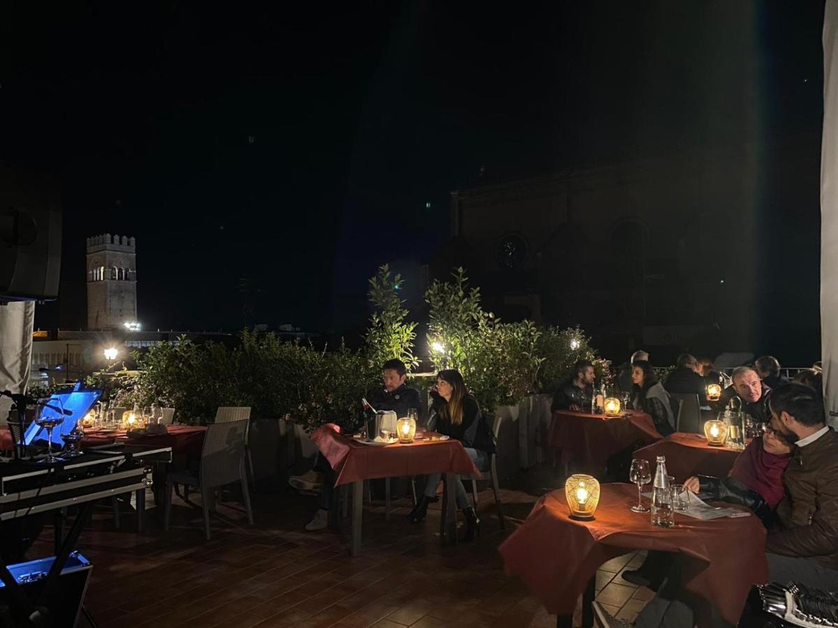 Roma Hotel