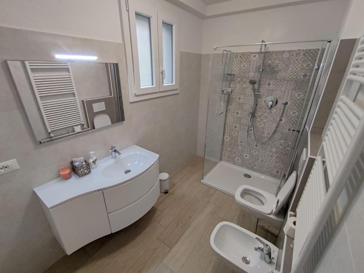 Grigio Perla Panigale, Con Giardino E Parcheggio Privato Gratuito Fino A Tre Posti Auto Apartment Bologna