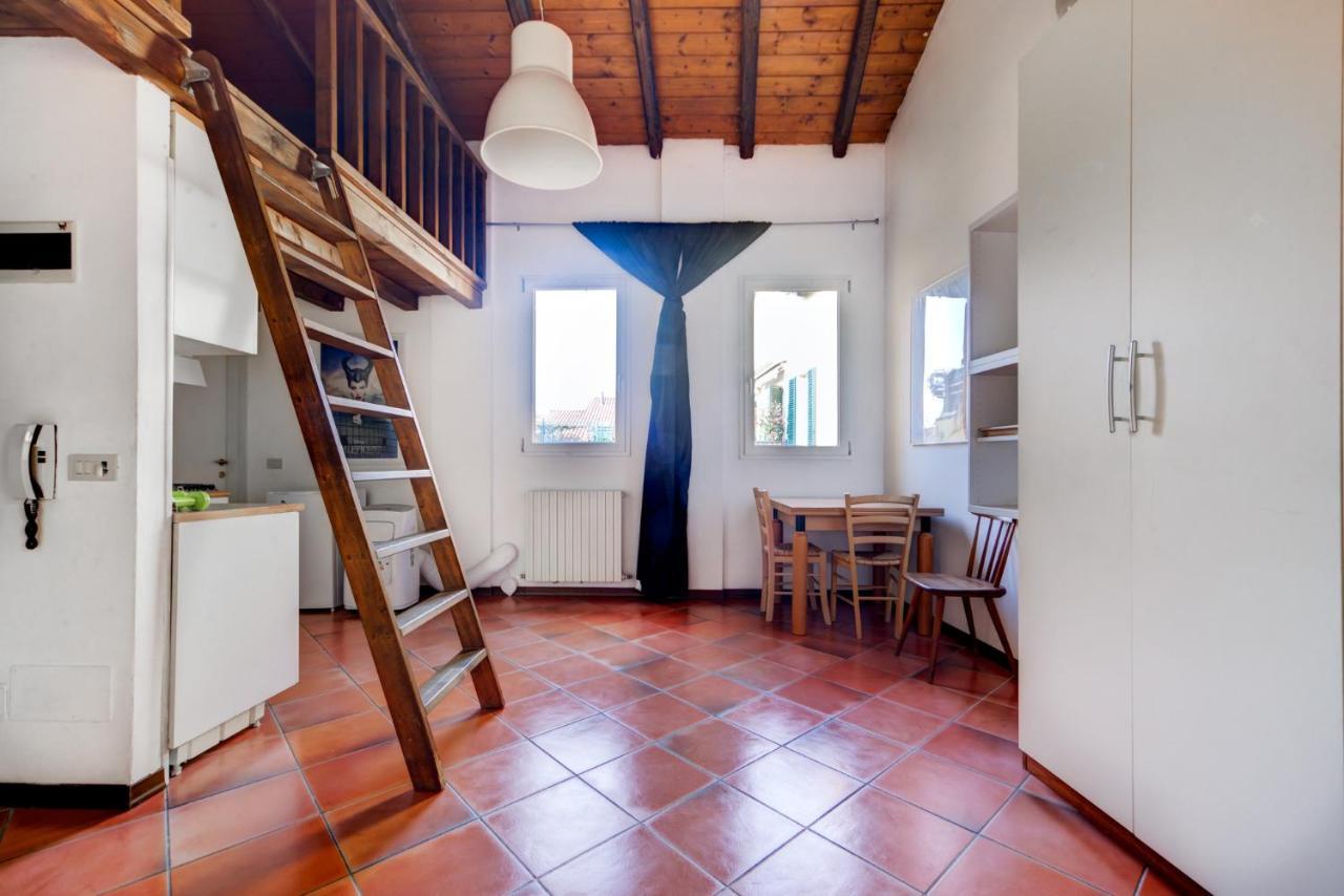 Apartment Mansardina Nosadella 8 By Wonderful Italy