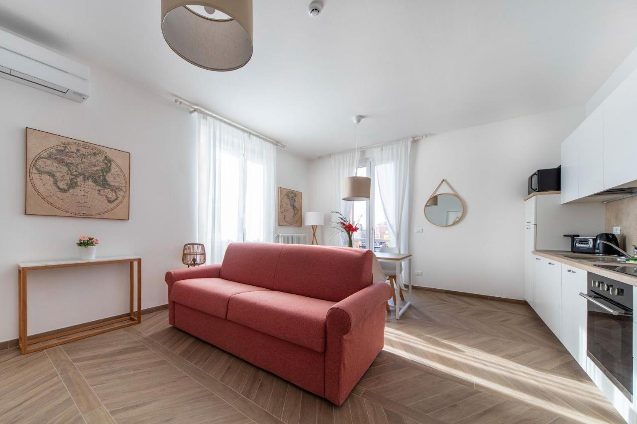 Palazzo Pedretti Halldis By Halldis Bolonia