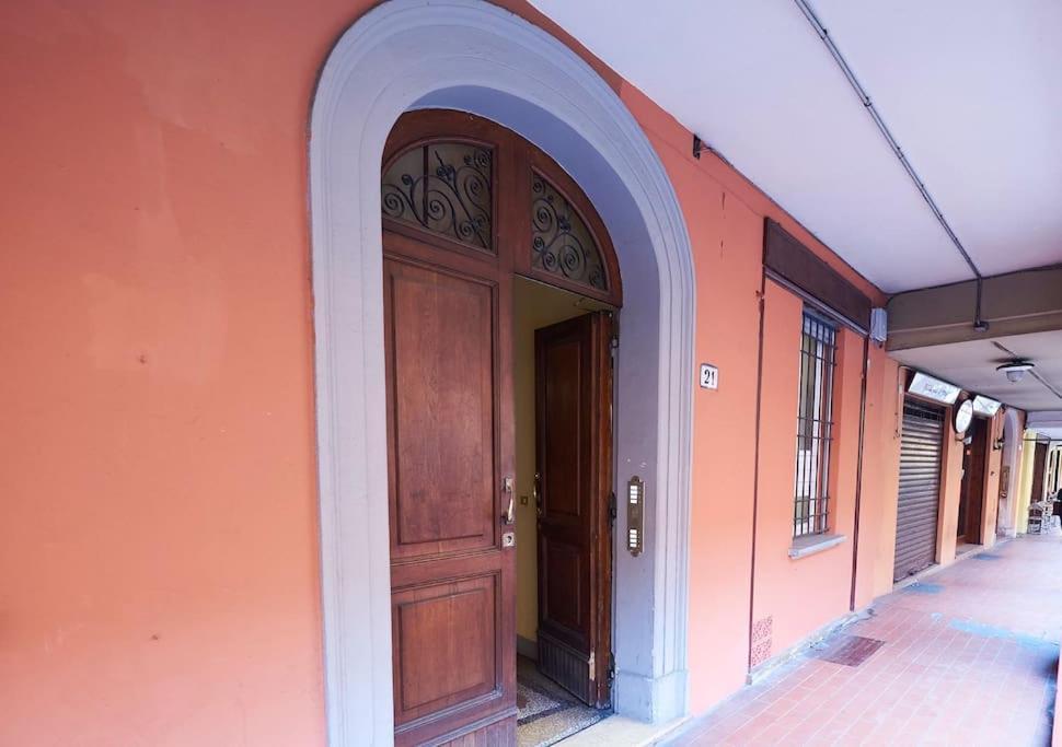 Loft Portici In Apartamento Bolonia