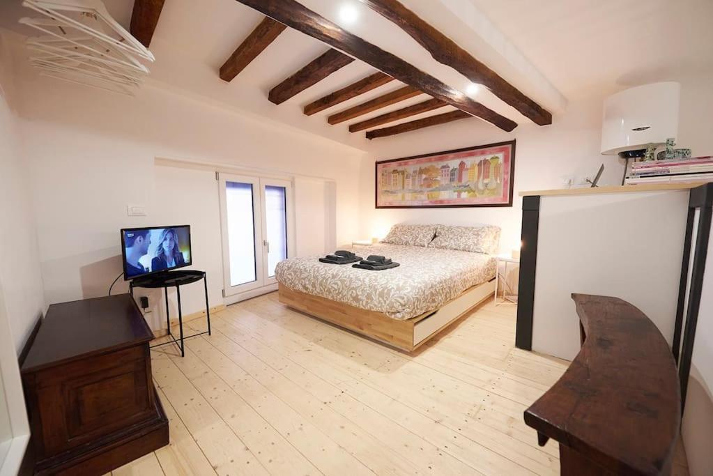 Loft Portici In Bolonia