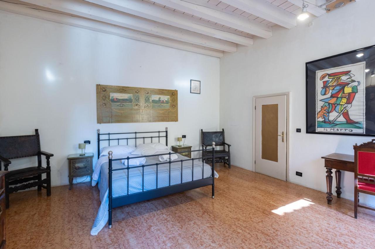 Le Stanze Del Carro By Short Holidays Gasthof