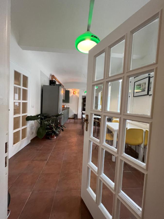 Accanto Piazza *