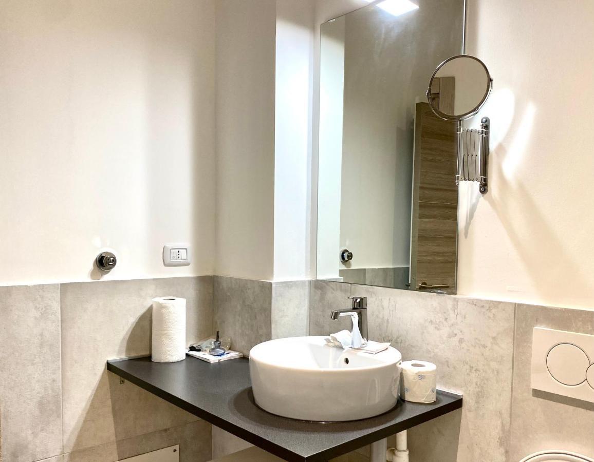 Crespi In Fiera Apartamento *