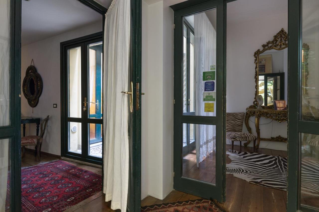 Albertad Bed & Breakfast *