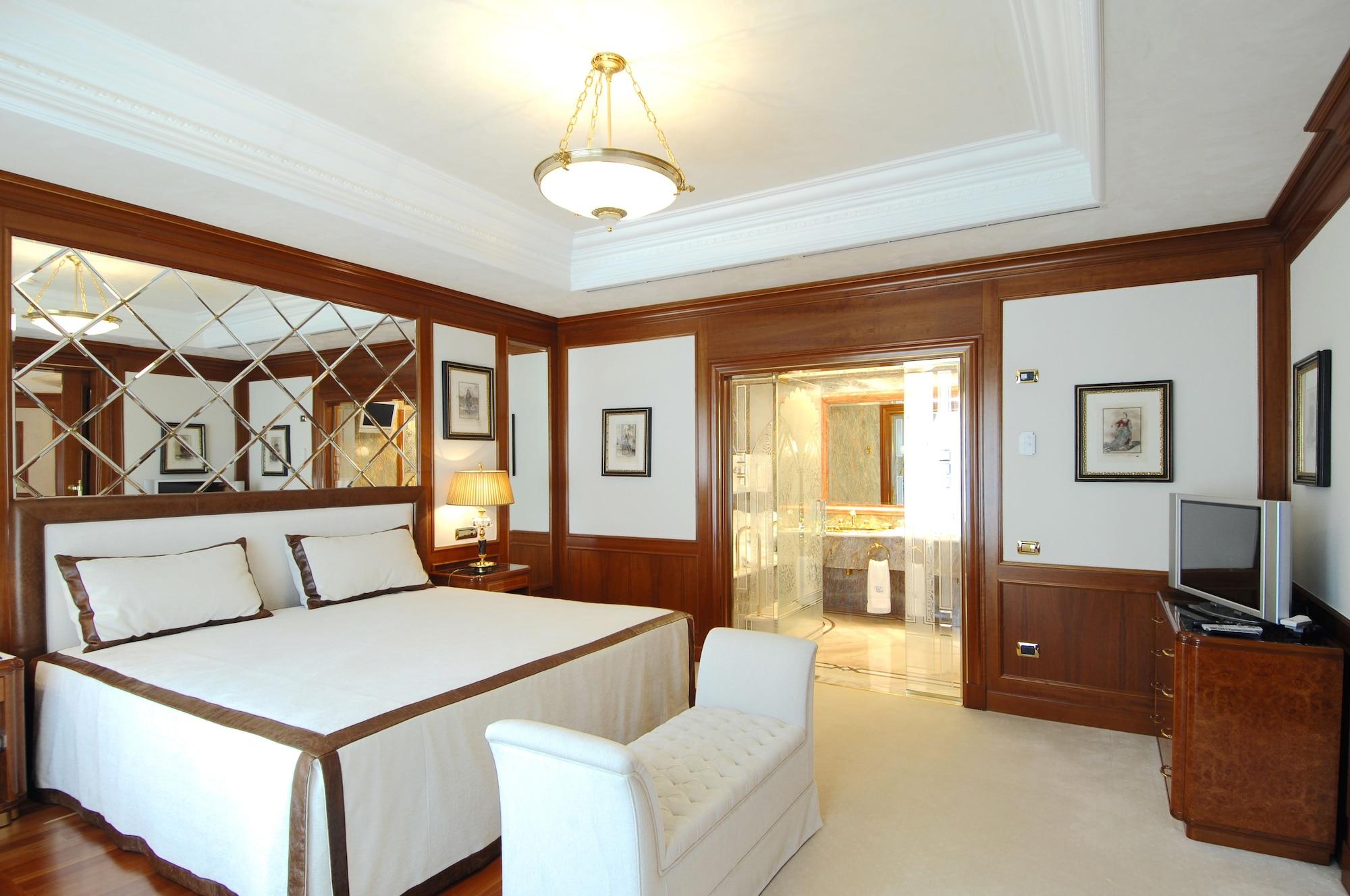 Royal Carlton 4*