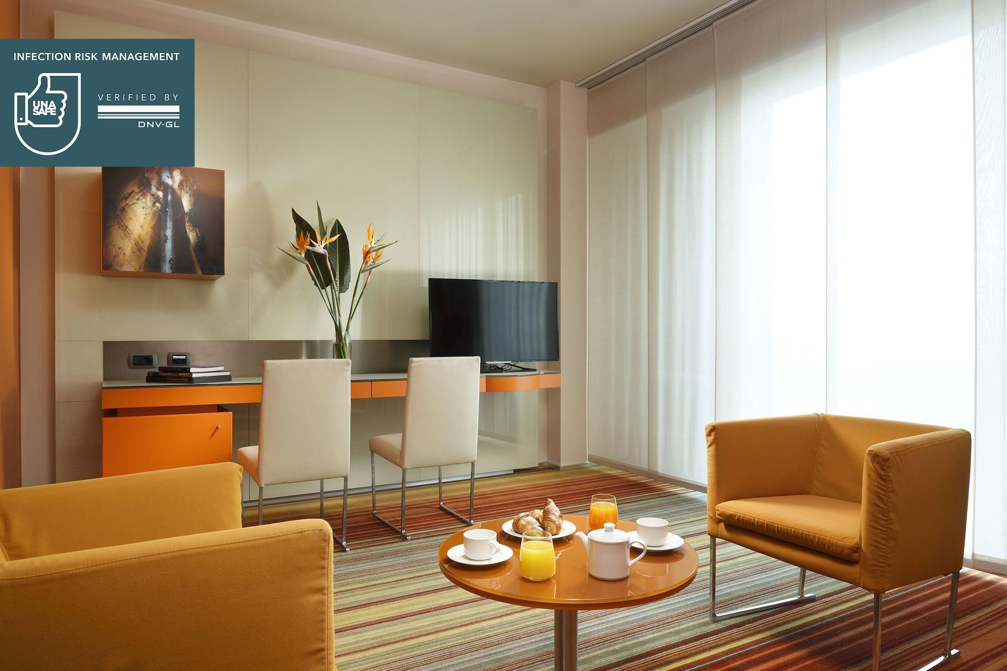 Centro Hotel 4*