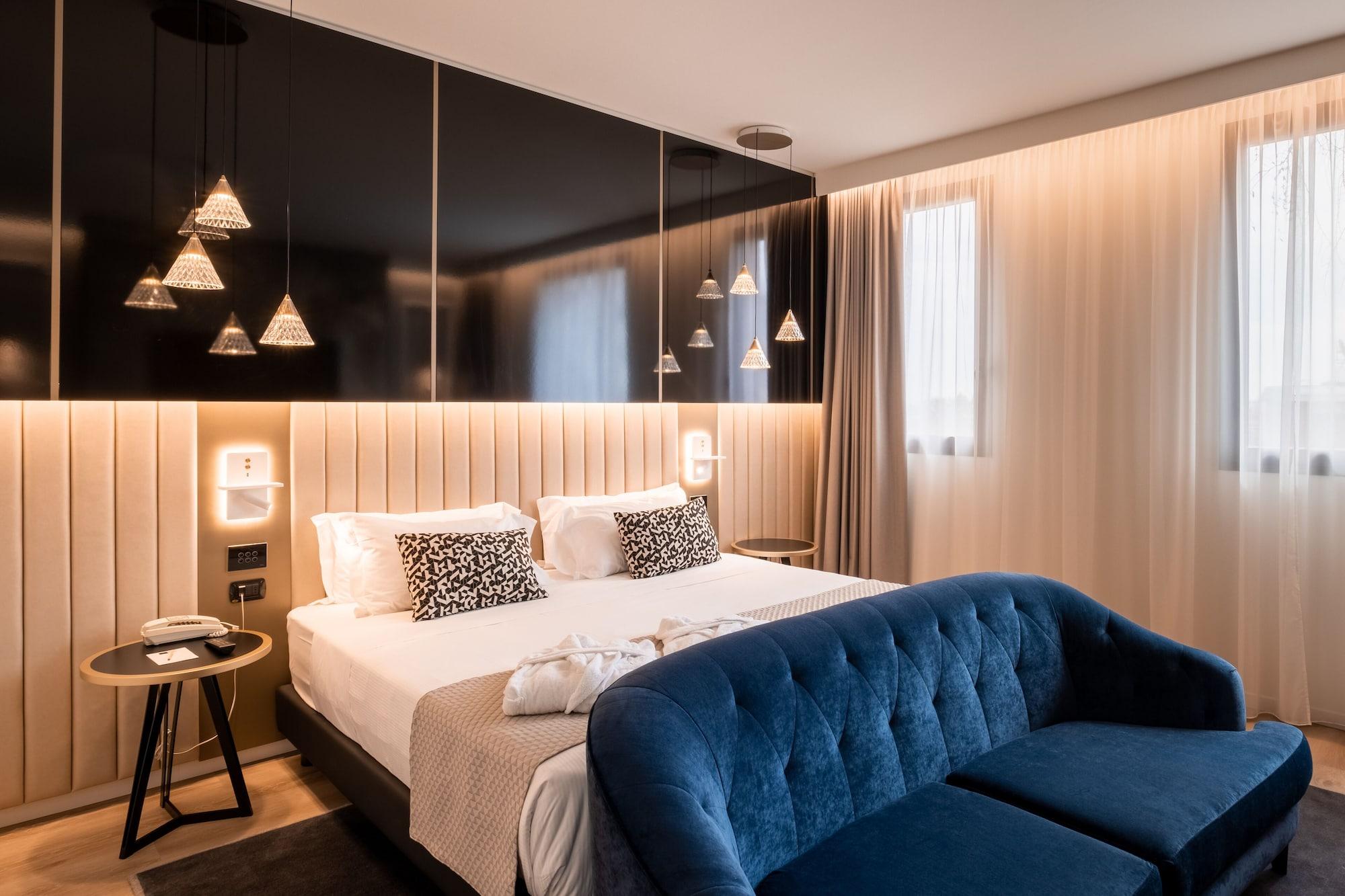 Savhotel Aemilia Hotel 4*