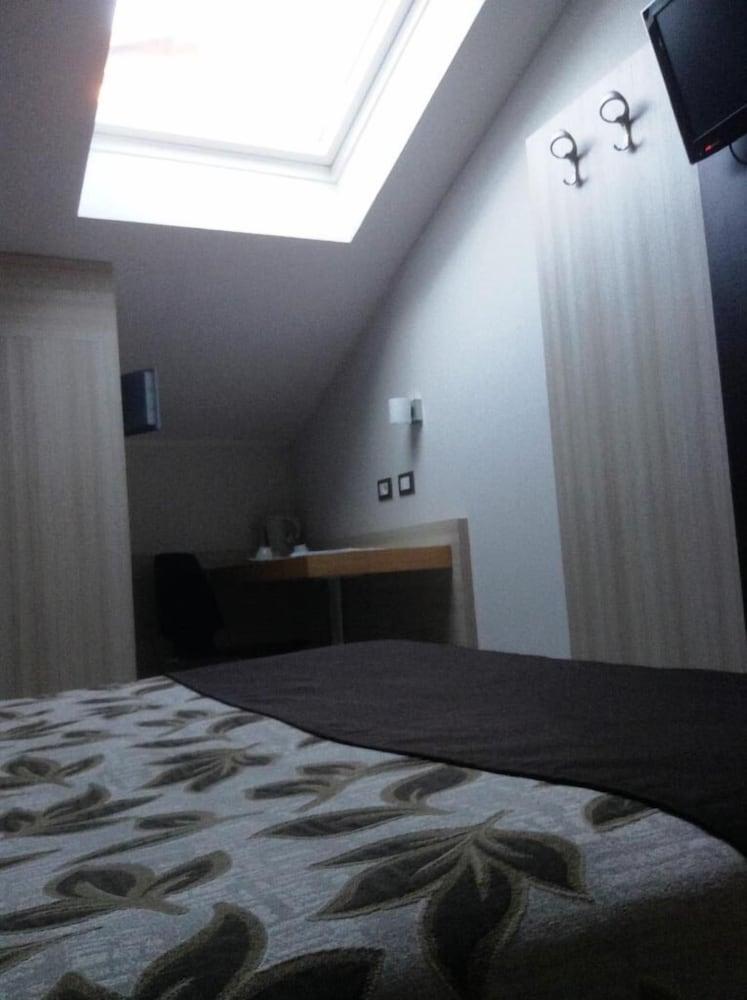 Holiday- Finestrella 3*