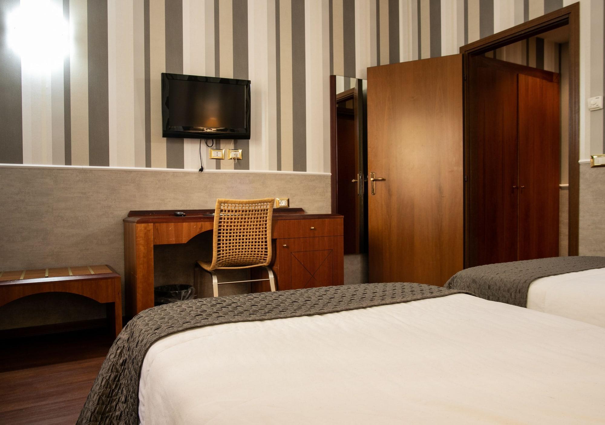 Hotel Astoria