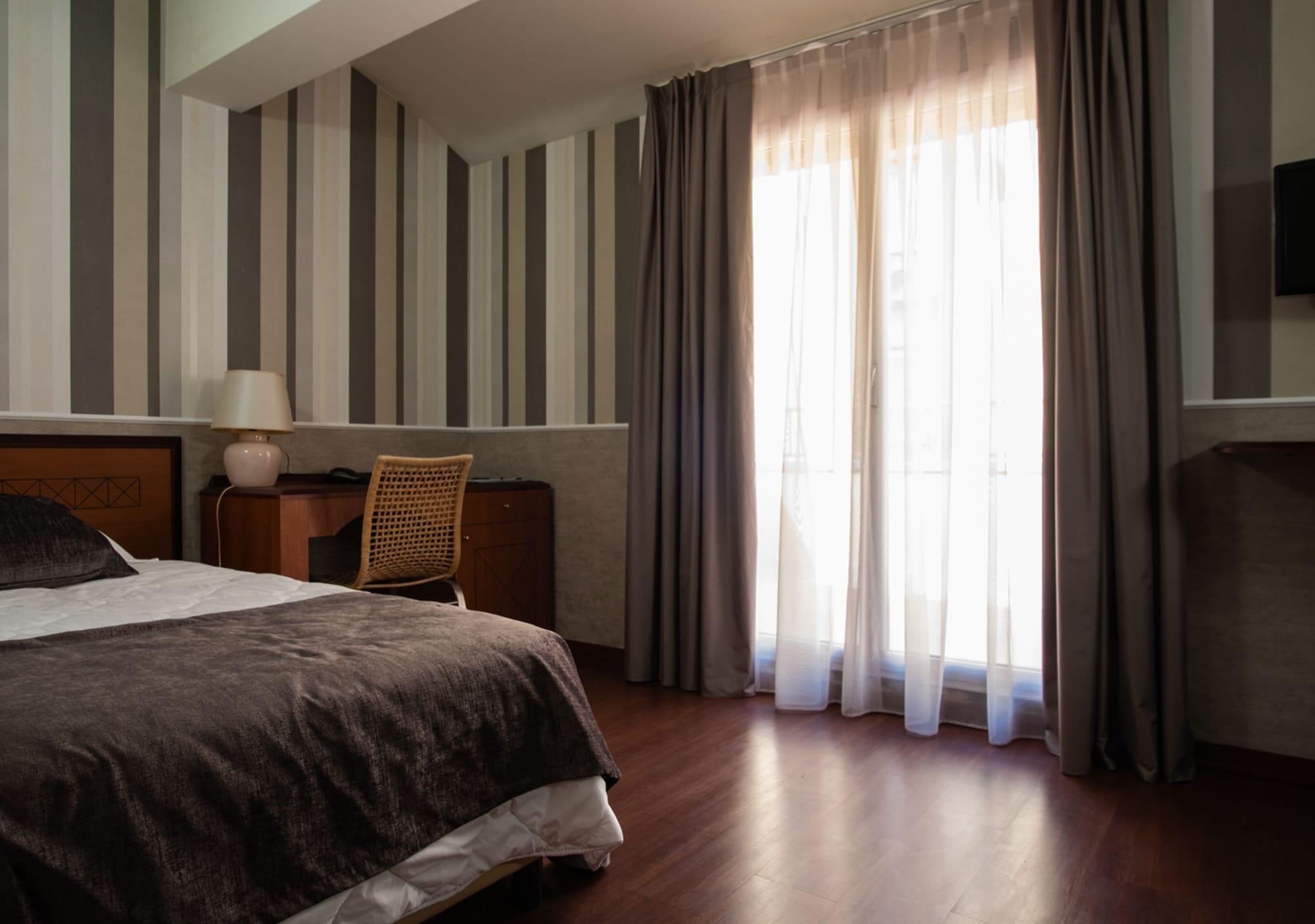 Astoria 3* Bologna