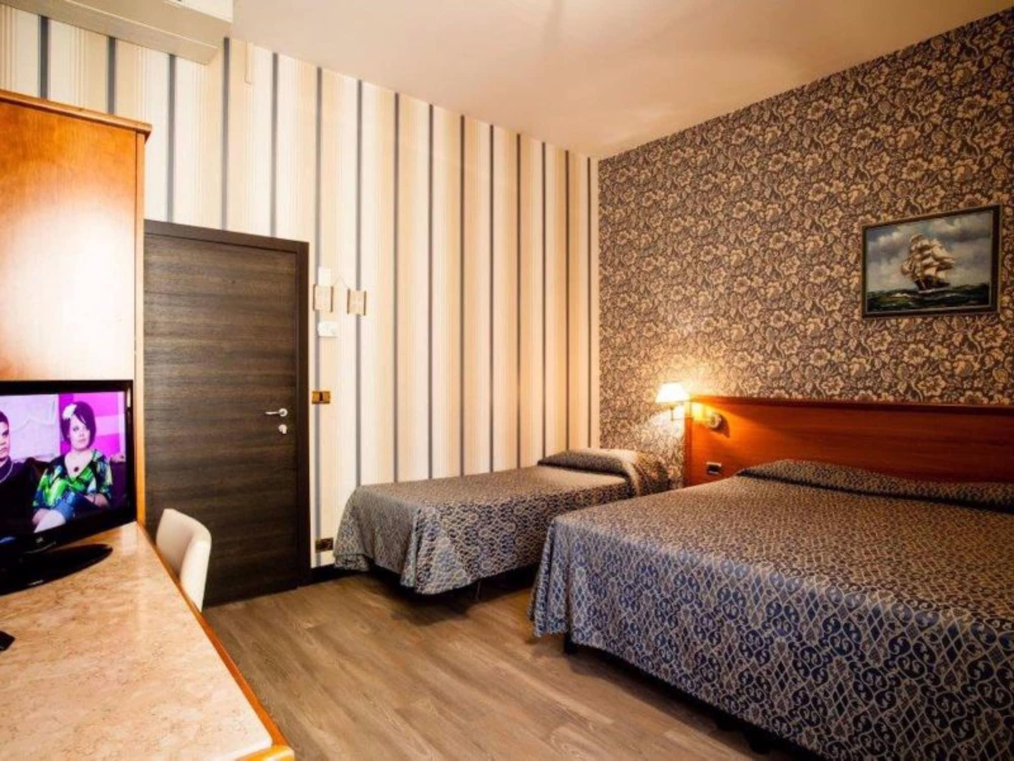 Hotel Astoria 3*