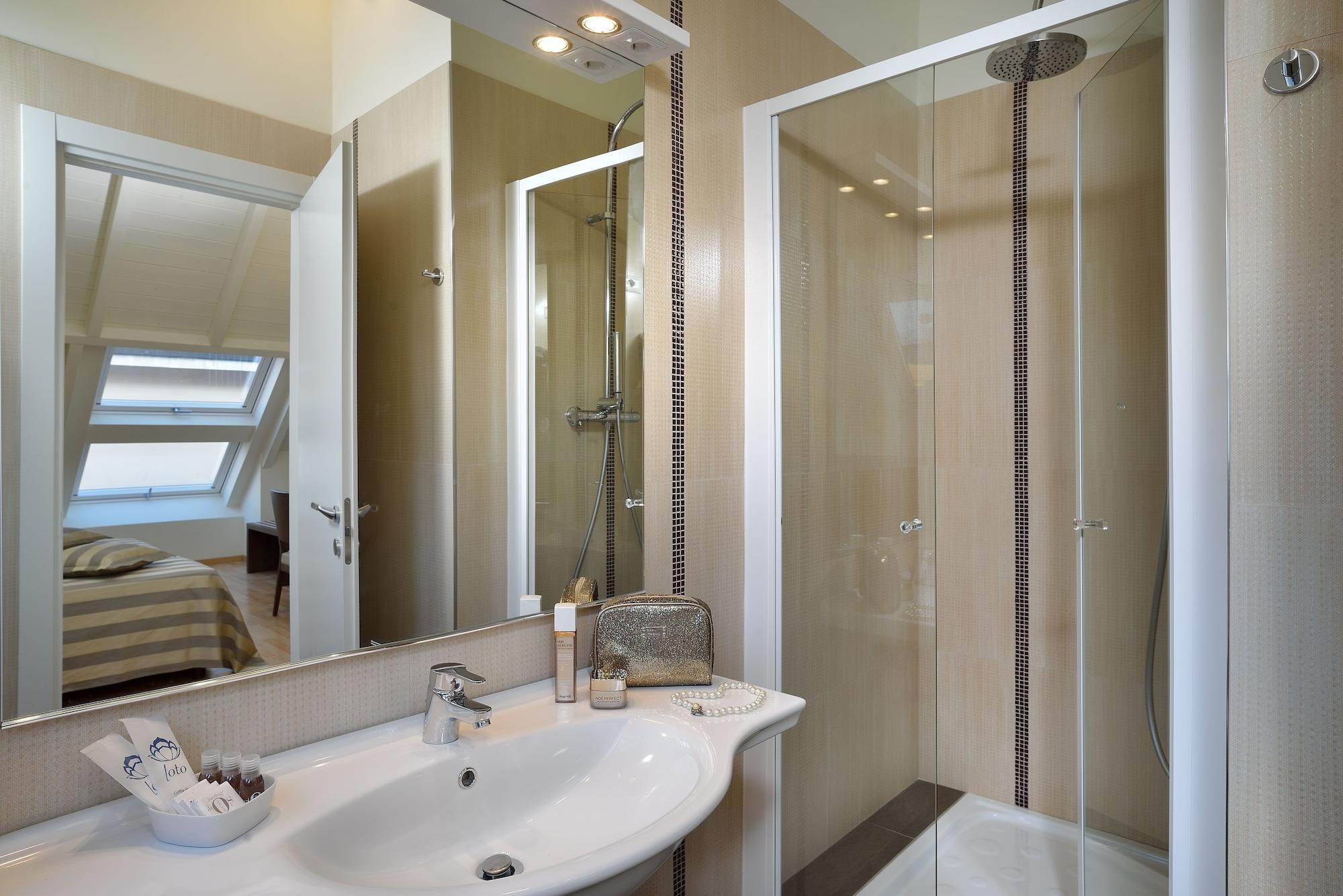 Astor Hotel 3*