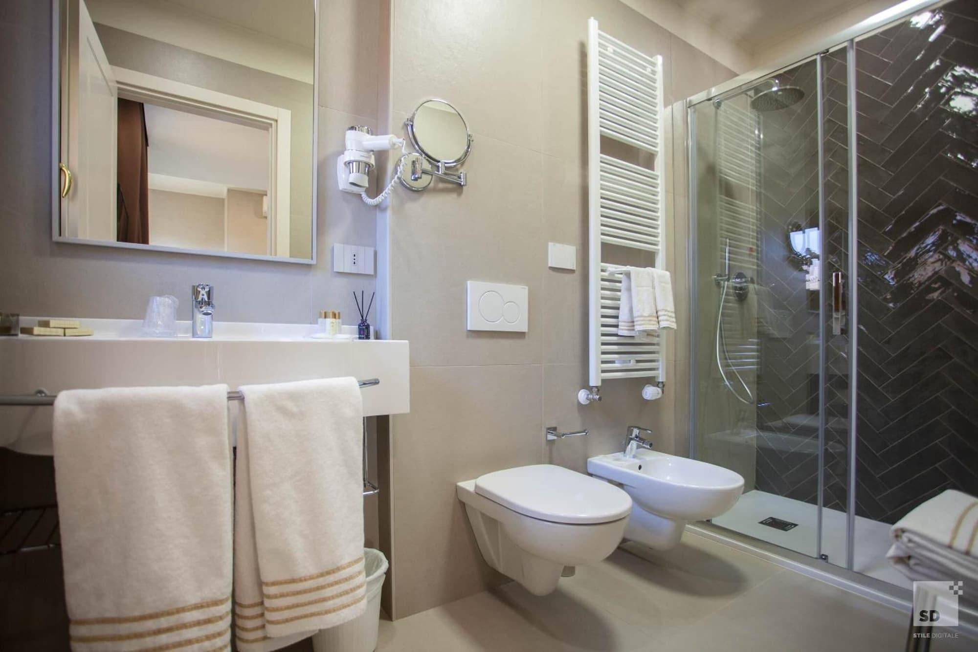 Cavour Hotel