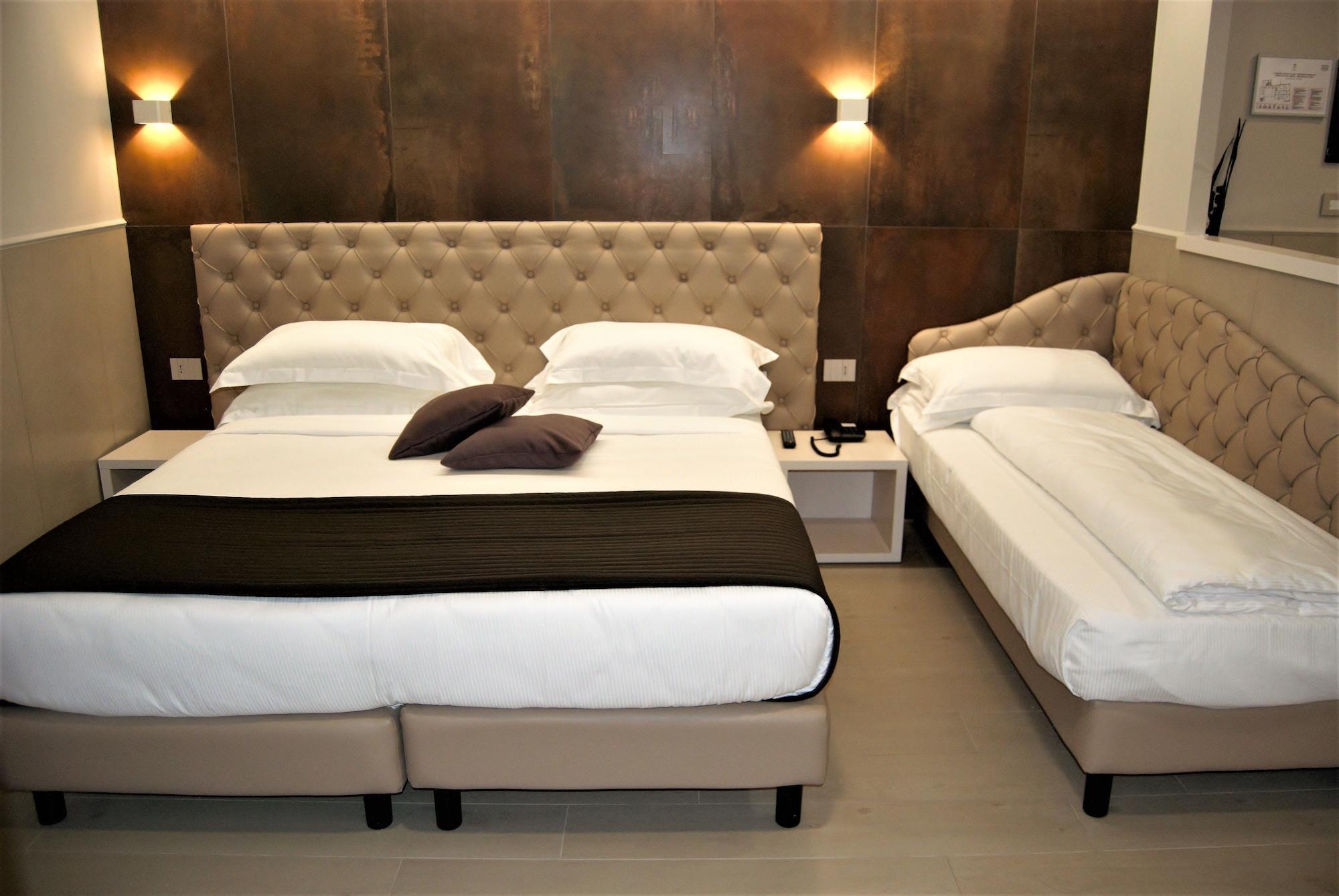 Cavour Hotel 3*