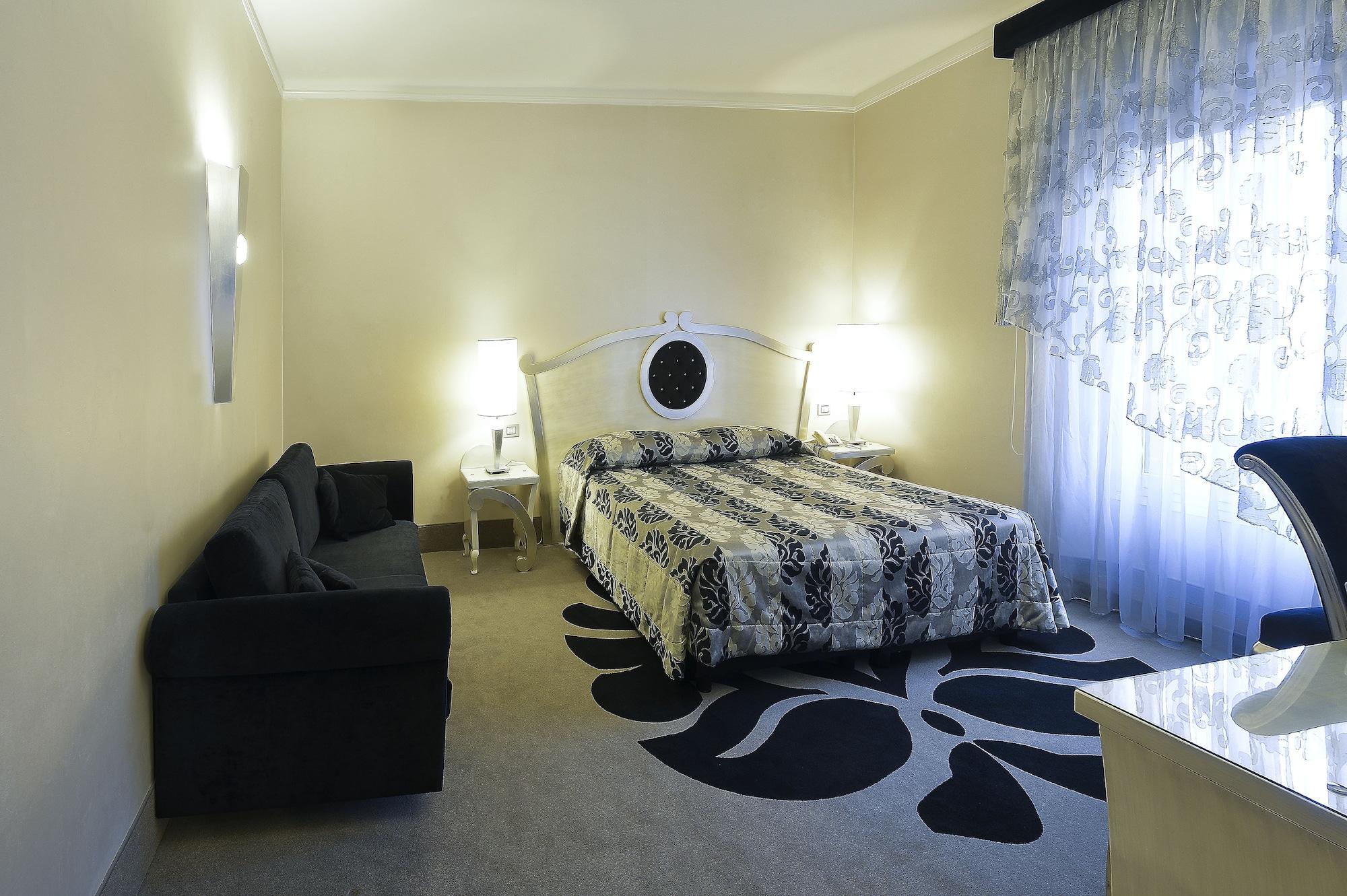 Hotel Zanhotel Tre Vecchi Bologna