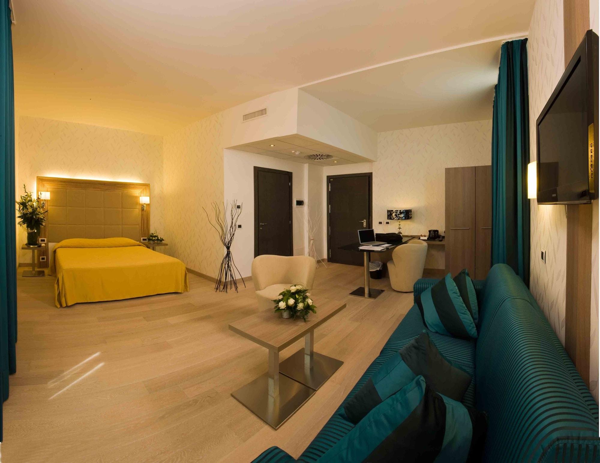 Hotel Cosmopolitan
