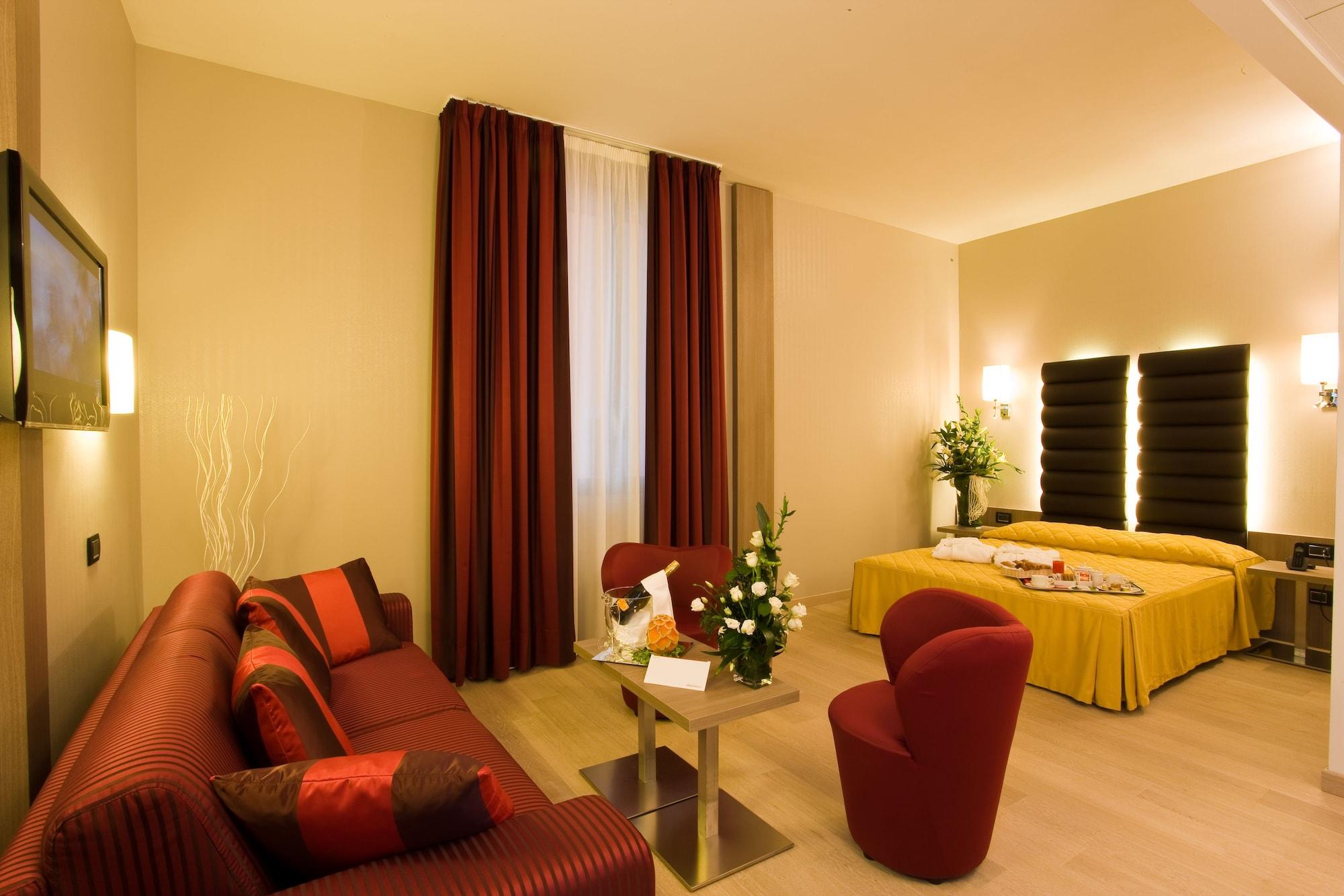 Cosmopolitan Hotel