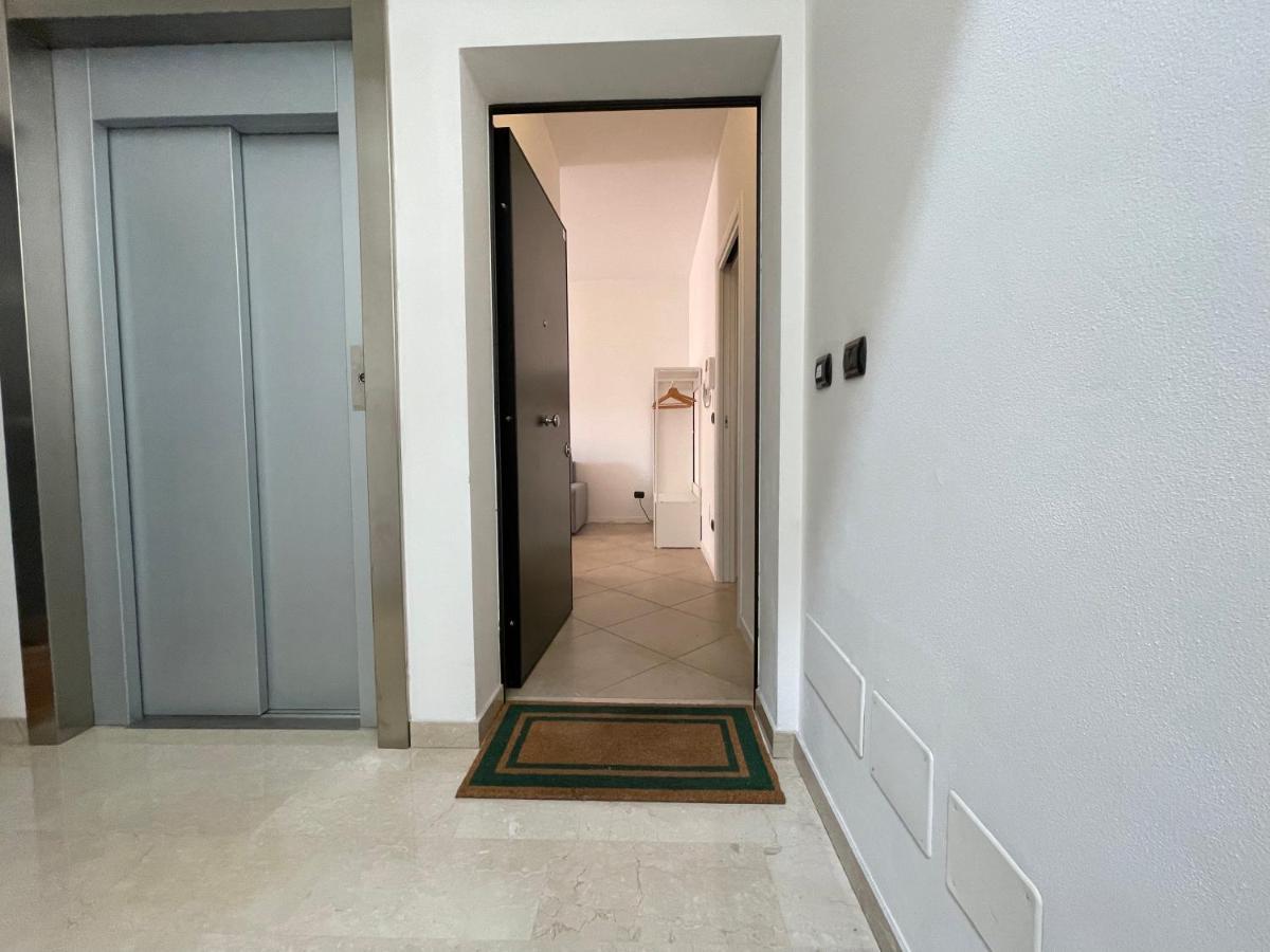 Apartamento Crocetta Certosa Con Balcone
