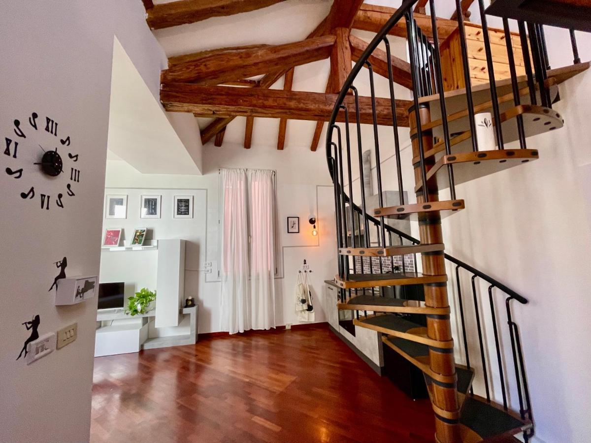 Appartement La Chiave Di Violino Appartamentino Musicale Bologna