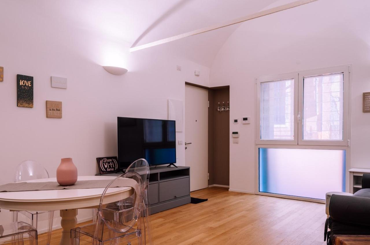 Apartment Elegante Alle Due Torri By Wonderful Italy