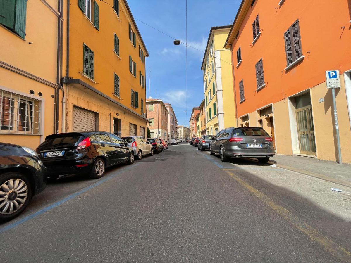 Apartamento Crocetta Certosa Con Balcone Bolonha