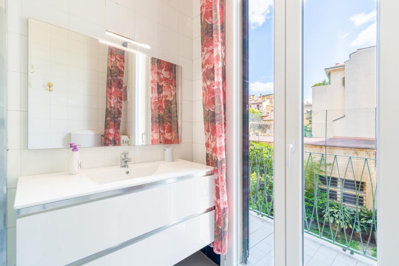 Housmart San Carlo 17 Bolonha