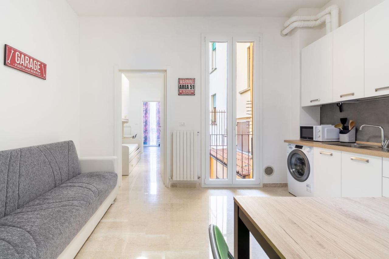 Housmart San Carlo 17 * Bolonha