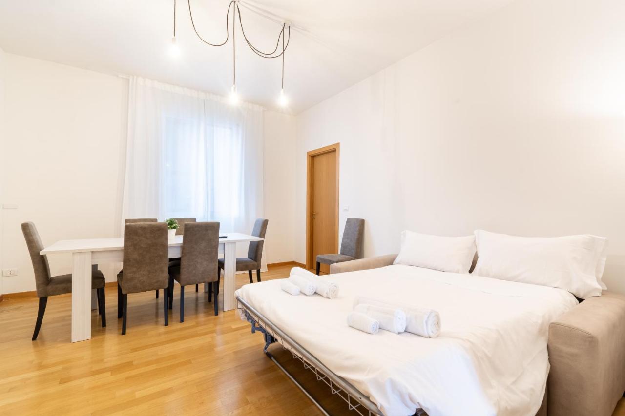 4 Star Family & Friends - Self Check-in Apartment Bologna