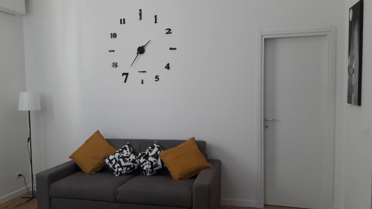 Bolognamania Apartments-happy Apartment