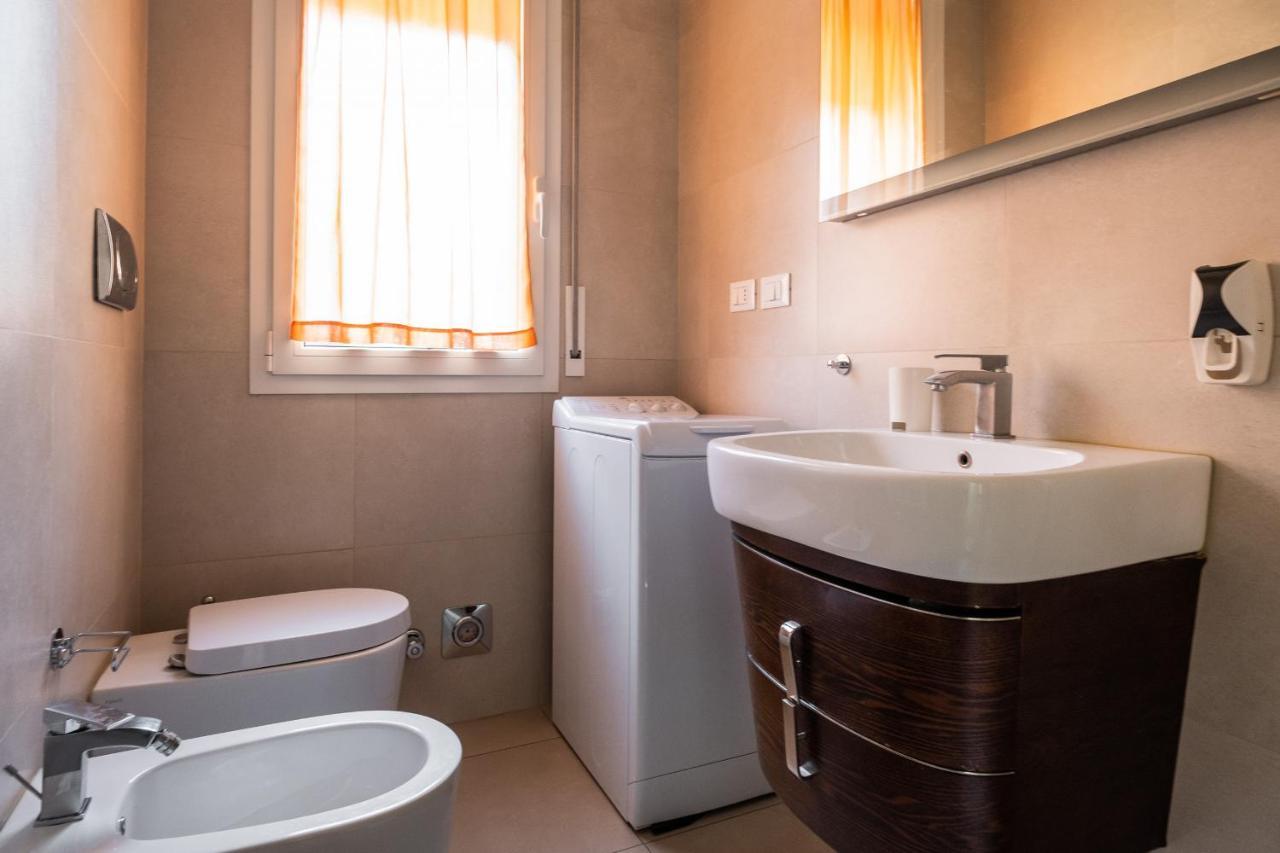 Appartement Bergonzoni Modern By Wonderful Italy