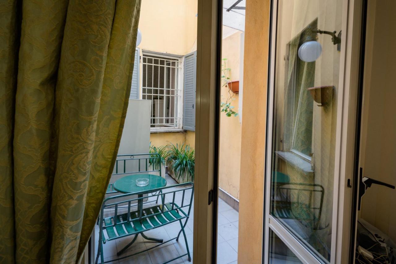 Residenza Due Torri Check In Presso Vicolo Cattani 7 Guest house 3*