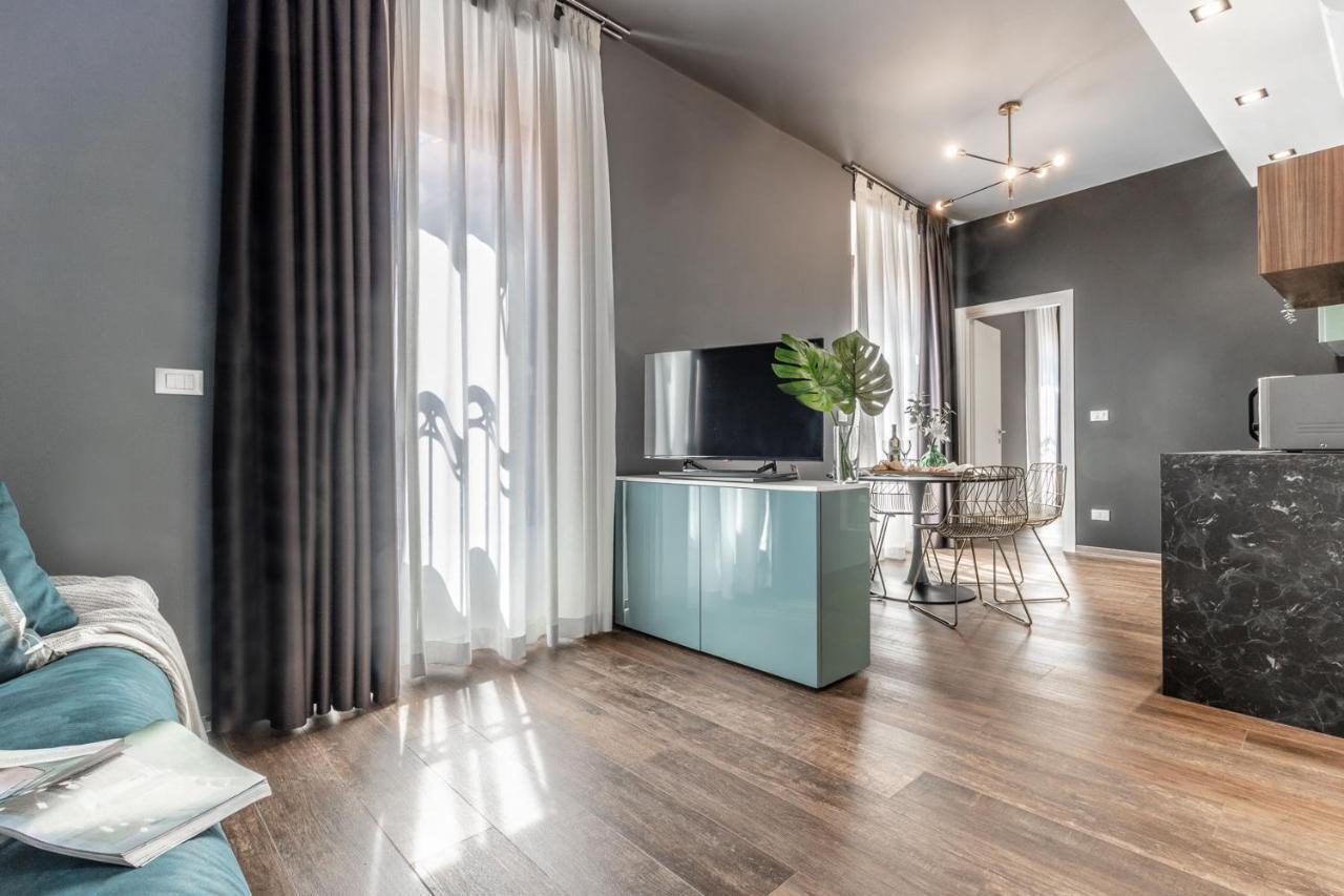 Ugo Bassi Apartamento *