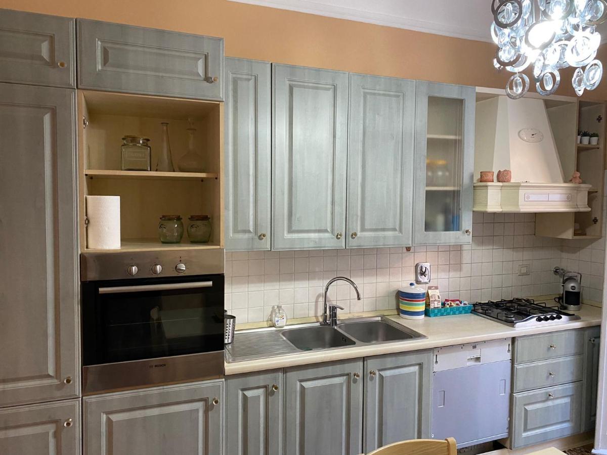 Casa Galliera Centro Apartment *